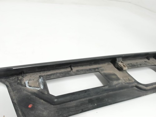 Zierleiste hinten lr076840 - hinten,